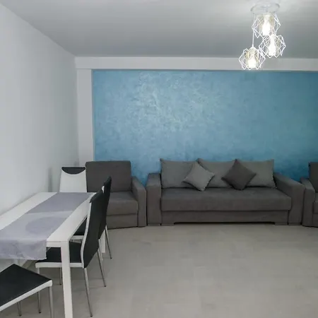 C&y Marco * Mamaia